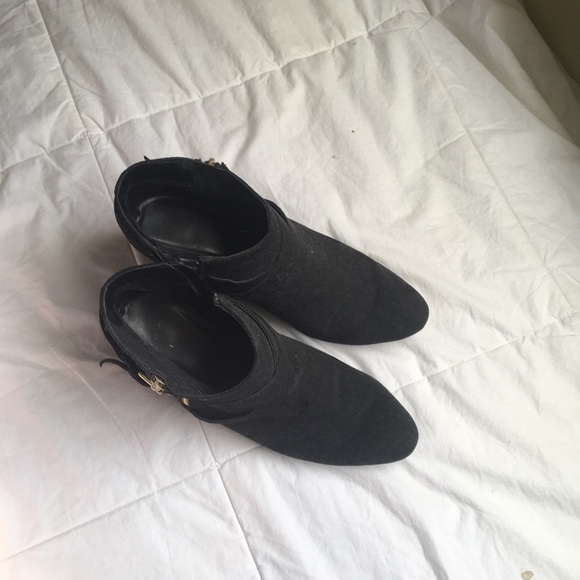 Black size 10 booties. Lightly used. - Picture 2 of 7